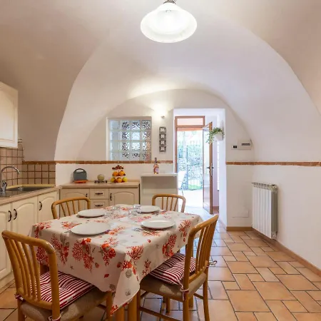 Holiday La Casetta By Interhome Pompeiana